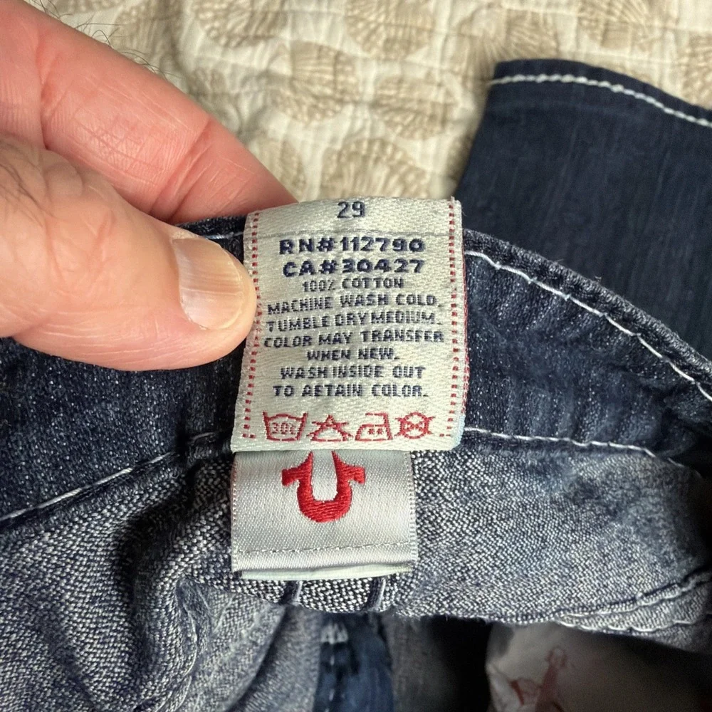 🤩 Vintage True Religion denim / jeans Joey Super T Size 29 Clean With Holes